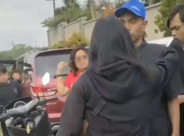 Pengendara Motor Dikeroyok Pengemudi Mobil di Mojokerto, Hati-Hati Polisi Buru Pelaku!