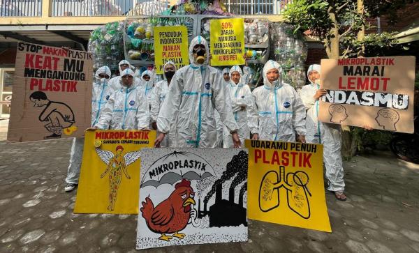 Mikroplastik di Udara Picu Gangguan Imun Otak, Ecoton Desak Pemerintah Bertindak