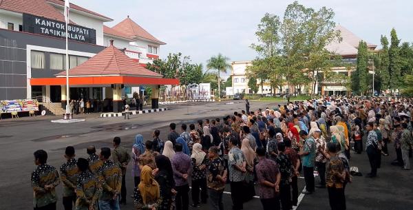 Langkah Awal Kepemimpinan Baru, Bupati Tasikmalaya Terbitkan Tiga Aturan Penting untuk ASN