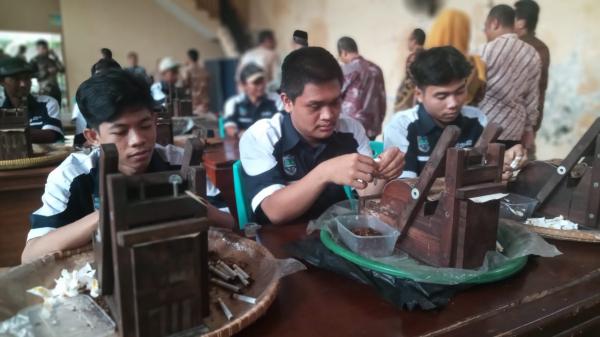 Ciptakan Tenaga Terampil, Pemkot Banjar Gelar Pelatihan Berbasis Potensi Lokal untuk Ratusan Warga
