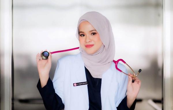 Reghina, Dokter Muda yang Jatuh Bangun Menggapai Sukses Bisnis dan Akademik