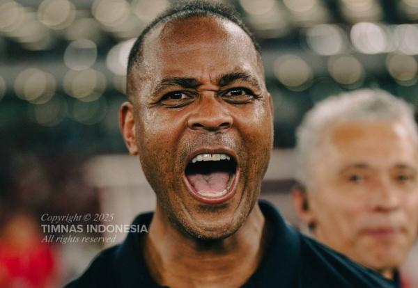 Kluivert Siapkan Jurus Rahasia! Timnas Indonesia Yakin Bisa Kejutkan Jepang di Laga Hidup-Mati