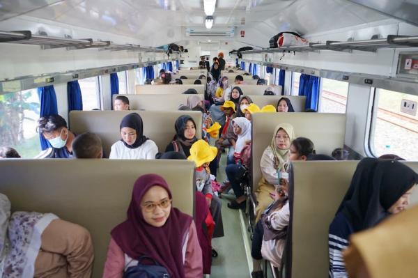 Tiket KA Iduladha Terjual 76 Persen, Penumpang Tembus 136 Ribu Orang