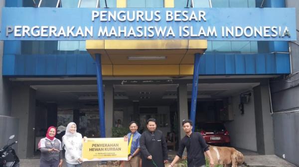 McDonald’s Indonesia Salurkan 76 Hewan Kurban ke Lebih Dari 40 Wilayah di Indonesia