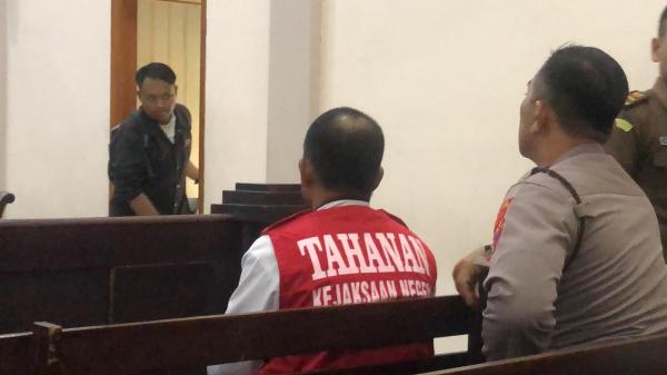 Sidang Tuntutan Penipuan Calo Jabatan di Pemkab Mojokerto Ditunda, Jaksa Belum Siap