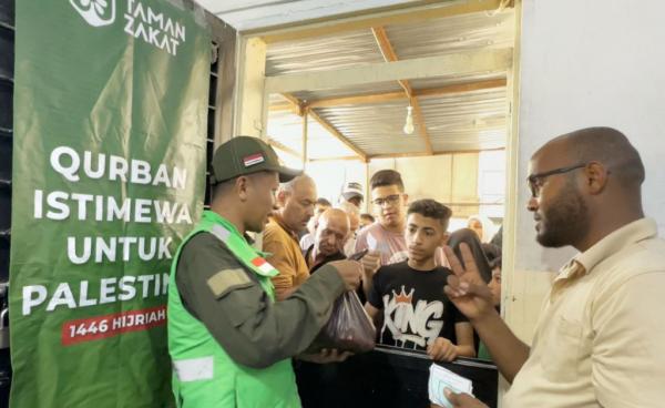 Taman Zakat Salurkan 1.200 Paket Kurban untuk Pengungsi Palestina di Yordania