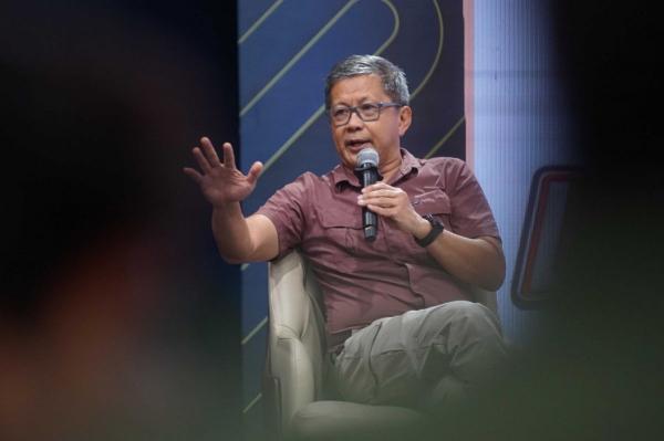 Rocky Gerung Sindir PSI Perkumpulan Anak Muda tapi Calon Ketuanya Orang Tua
