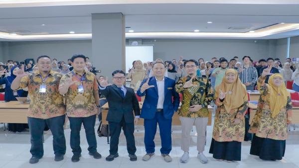 UMS Gelar Konferensi The 4th ICoLLiT 2025 untuk Hidupkan Budaya Literasi di Era Digital