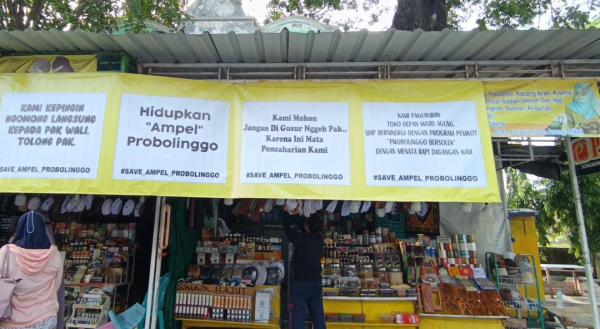 Pedagang Oleh-Oleh Haji Kota Probolinggo Tolak Relokasi ke TWSL, Sebut  Lokasi Tak Strategis