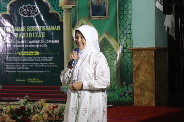 Wabup Bojonegoro Hadiri Mujahadah Wahidiyah, Paparkan Inovasi Layanan Kesehatan dan Pendidikan