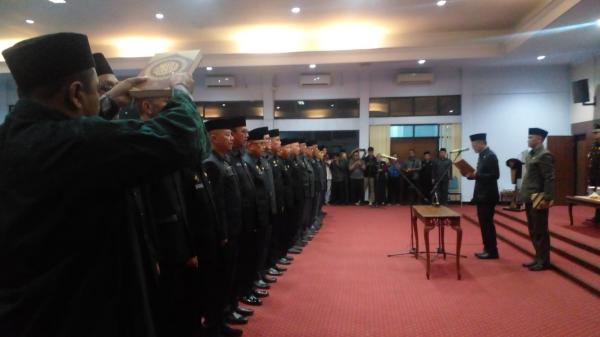 APBD Ciamis Defisit Rp138 Miliar, Bupati Herdiat Rotasi 18 Pejabat Eselon II dan Soroti Kekompakan