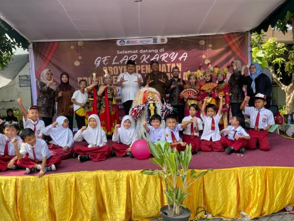 Achmad Hidayat Usulkan Muatan Lokal Sejarah dan Bahasa Daerah Masuk Kurikulum SD di Surabaya