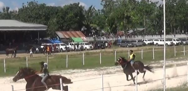 Ini Kemeriahan Pembukaan Palapang Njara Humba Cup I di Sumba Timur