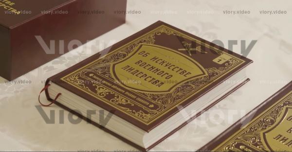 Prabowo Terbitkan Buku “Kepemimpinan Militer” dalam Bahasa Rusia Jelang Bertemu dengan Putin