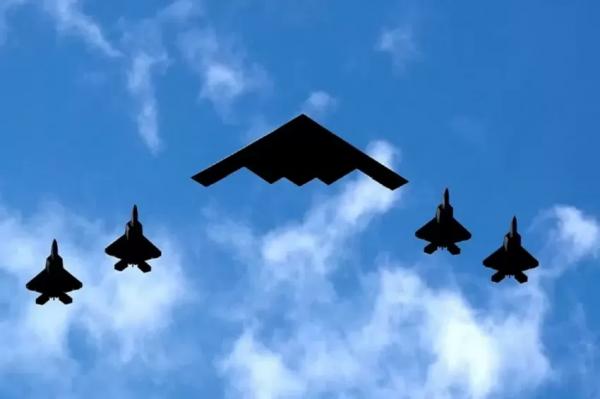 Pesawat Pengebom Siluman B-2 AS Terbang ke Pasifik, bakal Serang Iran?
