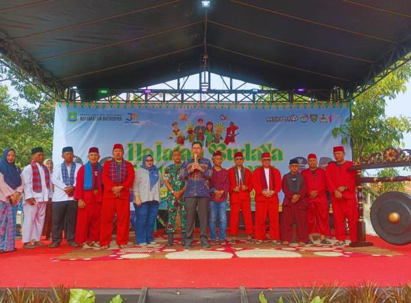 Disbudpar Kota Tangerang Resmi Tutup Hajatan Budaya Batuceper 2025