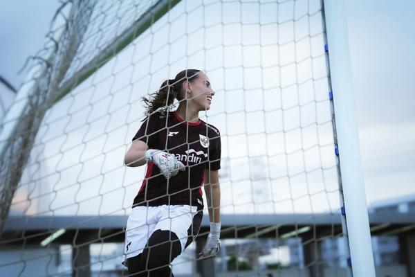 Mengenal Kiper Naturalisasi Berdarah Lumajang, Siap Kawal Gawang Timnas Putri Indonesia