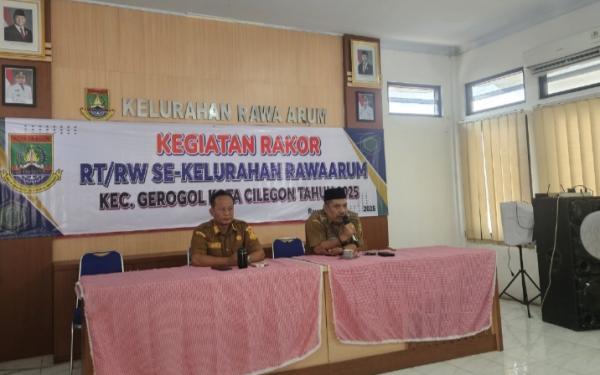 Rakor RT/RW, Rawa Arum Fokus Tingkatkan Pelayanan dan Antisipasi Banjir