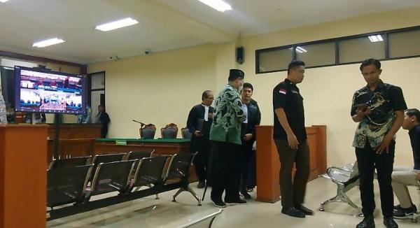BPN Dicecar Pertanyaan Hakim dalam Sidang Pungli PTSL Trosobo, Hakim : Sisa Dana Larinya ke Mana?