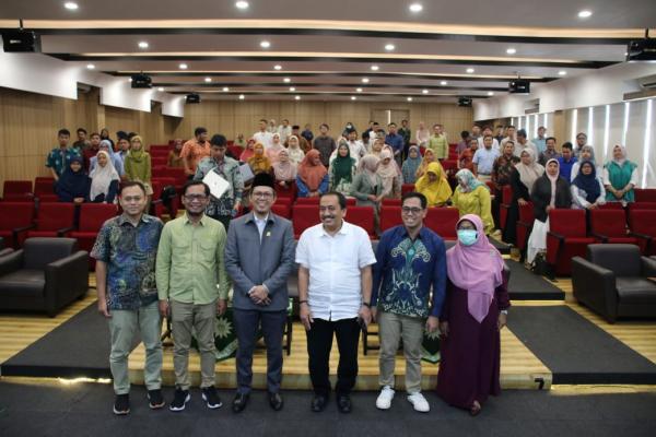 Workshop Pemanfaatan Kecerdasan Buatan Dalam Dunia Pendidikan untuk Guru