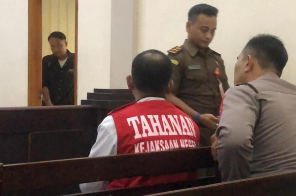 Pensiunan TNI AD Terseret Kasus Jual Beli Jabatan di Mojokerto, Jaksa Tuntut 8 Bulan Penjara