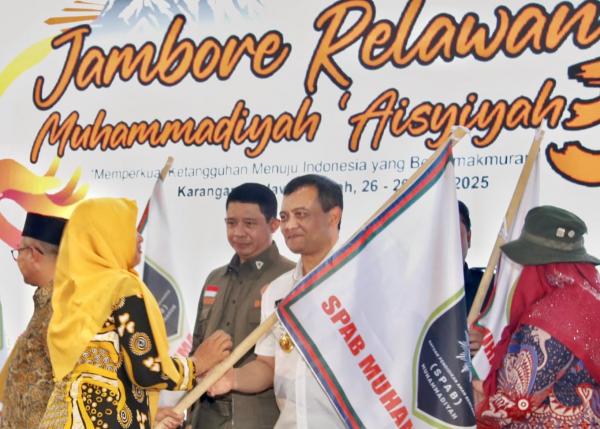Jateng Jadi Provinsi Ketiga dengan Bencana Terbanyak, Gubernur Luthfi Tekankan Pencegahan
