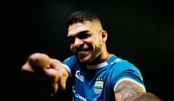 Debut 1 Juli 2025, Berguinho Janji Tampil Maksimal Bersama Persib