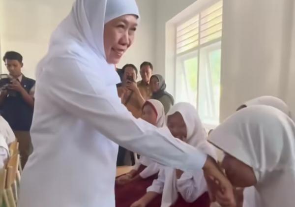 Temui Calon Siswa dan Orangtua, Khofifah Pastikan Sekolah Rakyat di Mojokerto Beroperasi 14 Juli