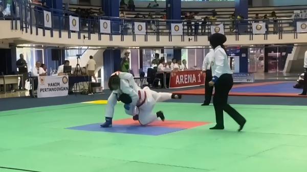 Kontingen Jujitsu Ponorogo Kembali Raih Juara Umum untuk Kali Ketiga