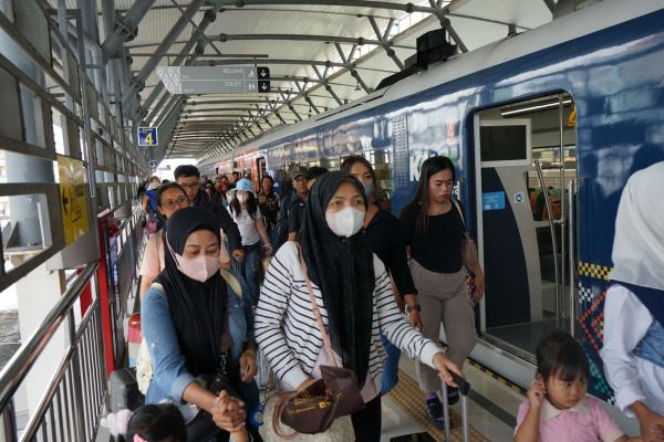 Penumpang KA Bandara Medan Melonjak 48 Persen, Tembus 2 Juta di Semester I 2025