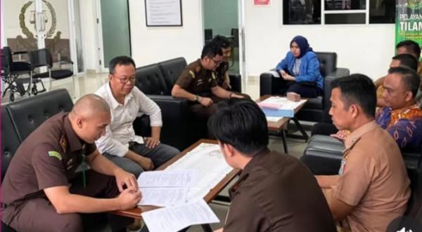 Tambah Sitaan, Kejari Pringsewu Terus Kejar Uang Korupsi Bimtek