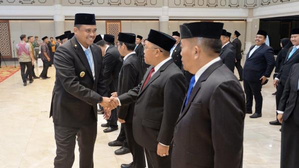 Bobby Nasution Lantik 60 Pejabat Pemprov Sumut, Ingatkan Loyalitas dan Jauhi Korupsi