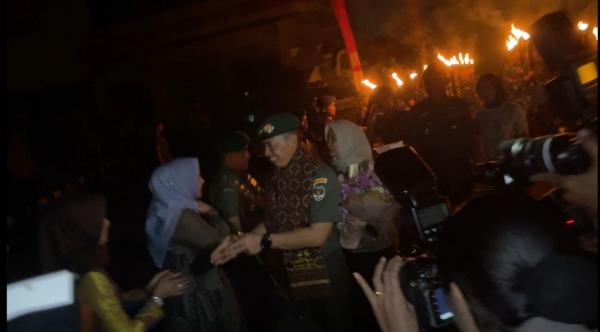 Haru, Kirab Obor Lepas Mayjen Deddy Suryadi dari Kodam IV/Diponegoro