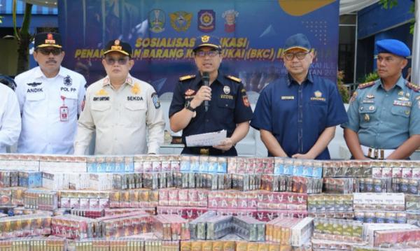 Bea Cukai Jatim I Gencarkan Pemberantasan Rokok Ilegal di Sidoarjo, Ratusan Juta Batang Disita!