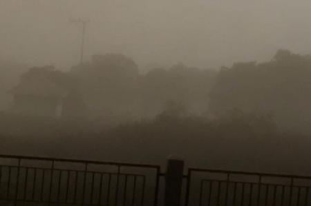Dahsyat Gunung Lewotobi Laki-Laki Meletus, Kolom Abu Setinggi 18 Km Warga Diminta Waspada Banjir