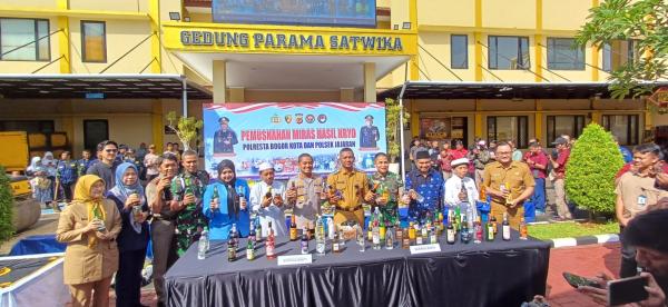 Pemkot dan Polresta Bogor Kota Serius Berantas Miras, Jenal Mutaqin Apresiasi Tindakan Tegas