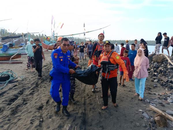 BREAKING NEWS: Lagi, Tim SAR Temukan Dua Korban KMP Tunu, Total Tewas 12 Orang