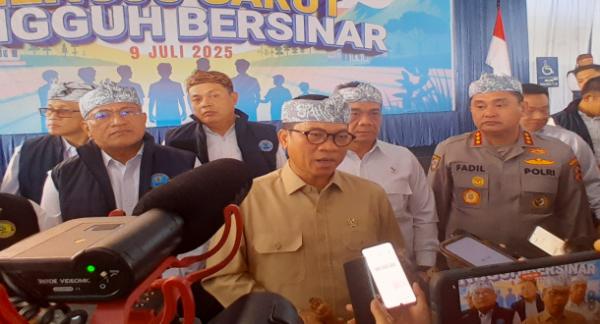 BREAKING NEWS Pastikan Bebas Narkoba, Menteri Yandri: Kepala Desa dan Perangkatnya Akan Dites Urine