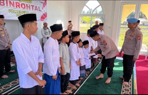 Kepedulian Tanpa Batas: Polres Pidie Jaya Hadir untuk Anak Yatim dan Umat