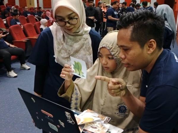 Bukan Millennial, Tapi Guru SD Ini Sukses Bikin Game Edukatif Berbasis AI Saat Pelatihan di UMS