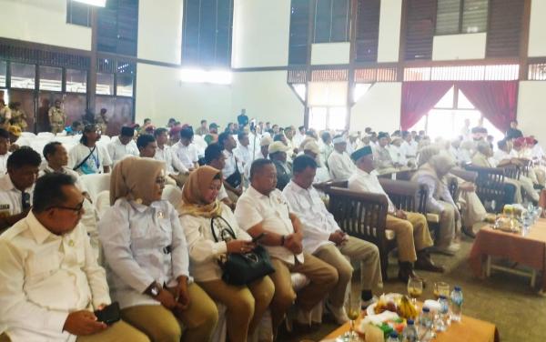 Targetkan 2 Kursi Dapil Jabar X, Amir Mahpud Dorong Tina Maju di Pileg DPR RI Mendatang