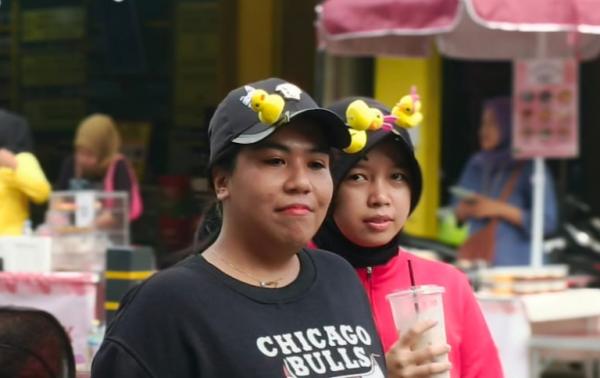 Aih! Donald Bebek Bikin Car Free Day Depok Makin Ceria