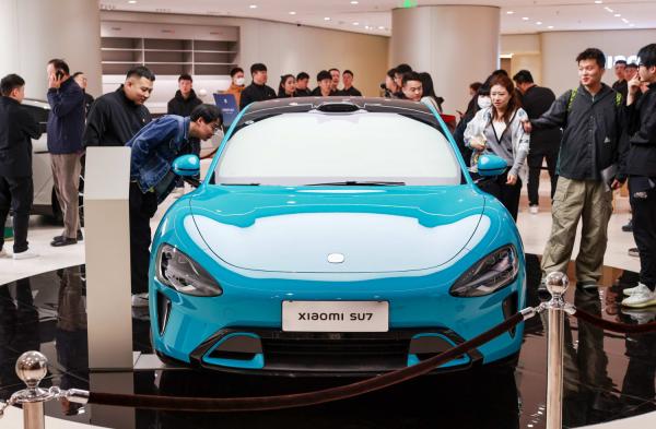 Sama Seperti Handphone, Mobil Listrik Xiaomi Laku Keras Tiap Dua Menit Terkirim 1 Unit