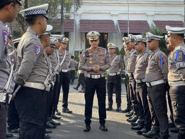 Operasi Patuh Semeru 2025 di Surabaya: Ribuan Pelanggar Terjaring dalam Tiga Hari, Angka Meningkat