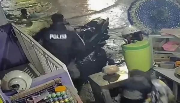 Gawat! Diduga Modus Baru Curanmor di Depok, 2 Motor Disembunyikan di Dasar Kali Pal Cimanggis