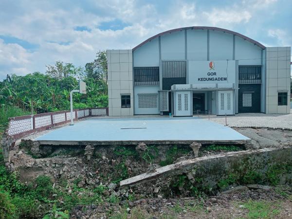 GOR Kedungadem Rusak Akibat Longsor, Pemkab Siapkan Rp1 Miliar untuk Perbaikan Tahun Ini