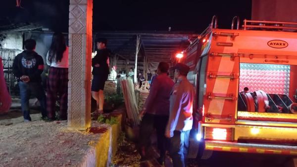 Oven Kayu Terbakar Tengah Malam di Boyolali, Kerugian Capai Belasan Juta Rupiah