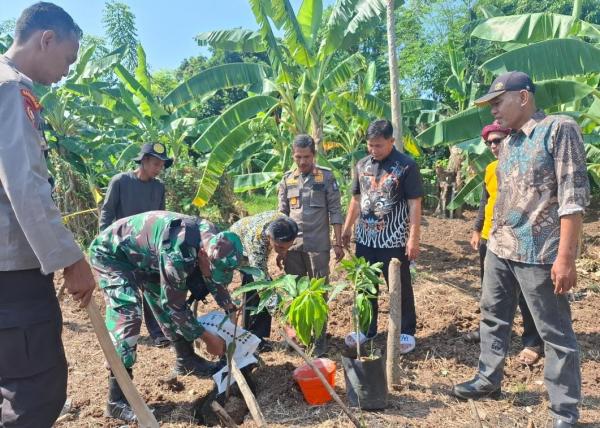 Perusahaan Tambang Dinilai Abai, Camat dan Aktivis Desak Kepedulian Lingkungan di Puloampel- Serang