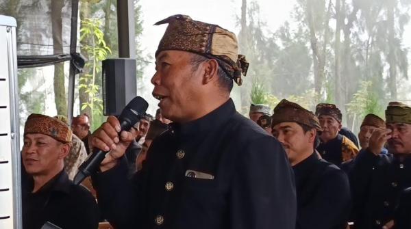 Di Tengah Eloknya Gunung Bromo, Warga Tengger Probolinggo Masih Bergelut dengan Krisis Air Bersih