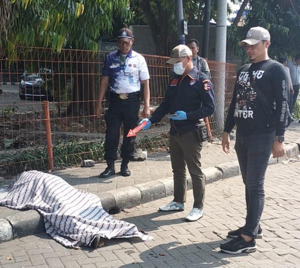 Gempar! Dua Nyawa Melayang Mendadak di Terminal Purabaya